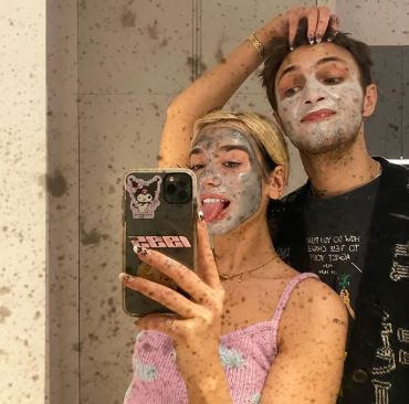 Anwar Hadid with his girlfriend, Dua Lipa with face mask.